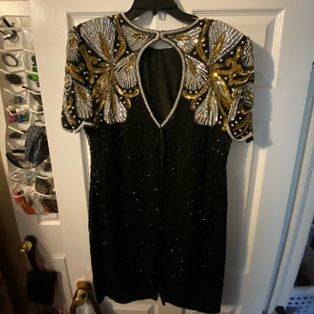 LAURENCE KAZAR Glam Sequin Beaded Silk Formal
